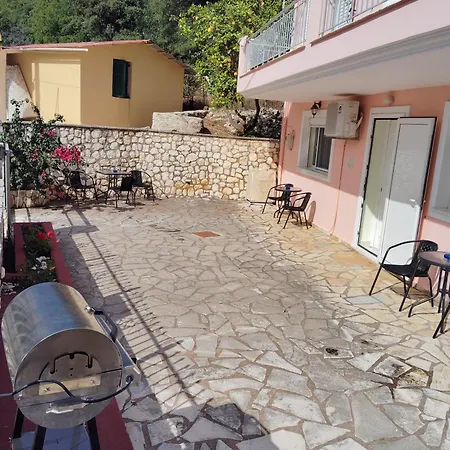 Apartament Giorgio Dhrakopoulata